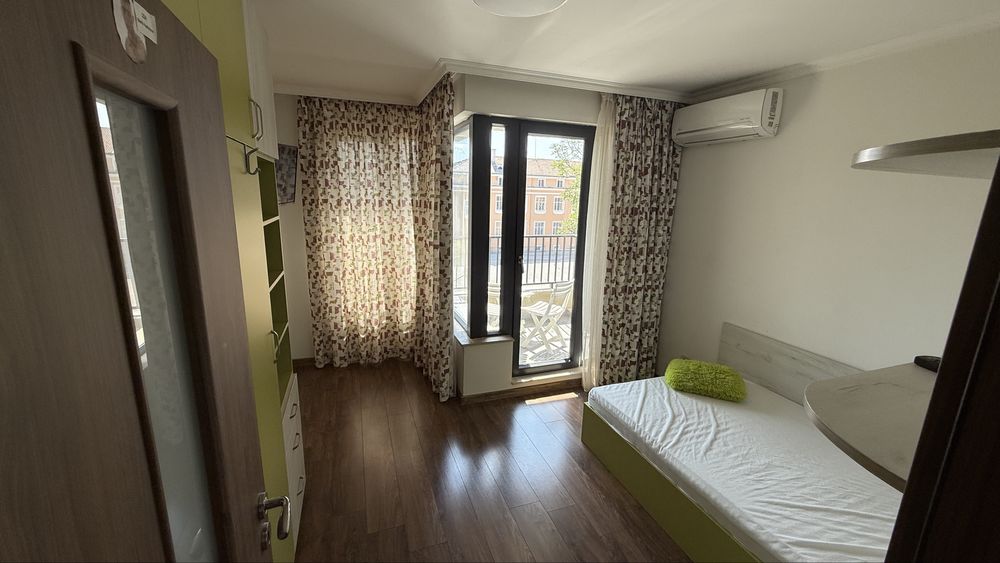 Дава се под наем Тристаен апартамент в София, Зона Б-18 - 92 кв.м за 867 € - Снимка #6