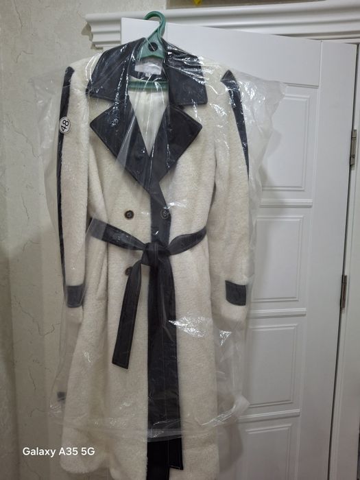 Пальто димесезонное