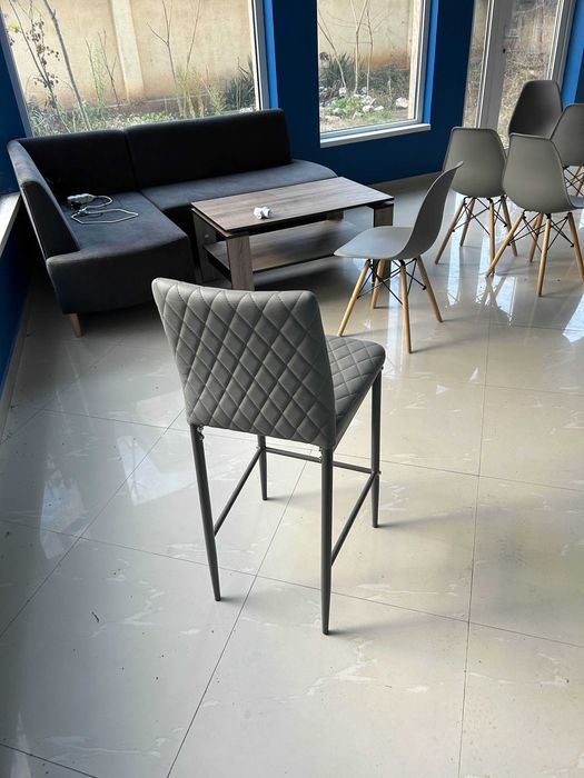 Висок Бар Стол С Мека Седалка