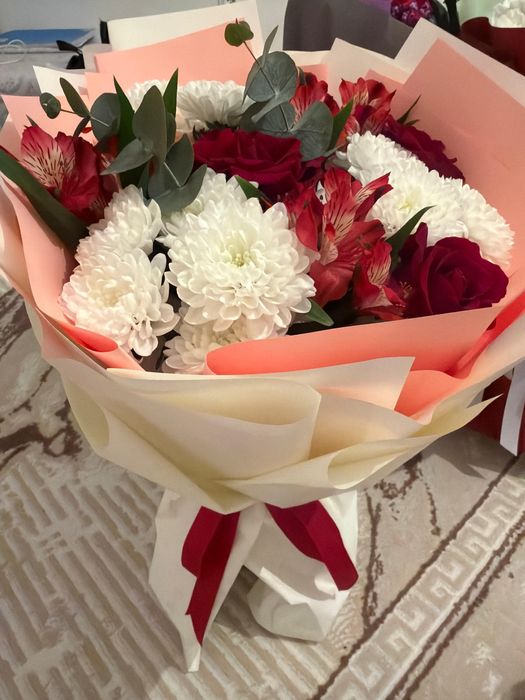 Цветы свежие новые