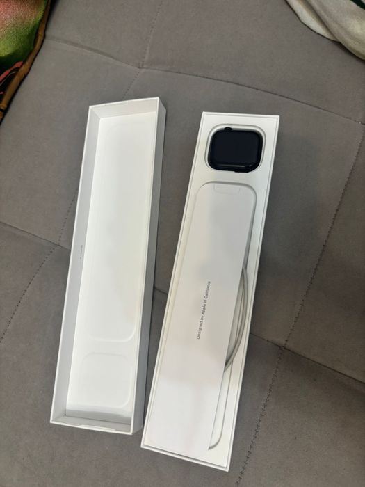 Продам Apple Watch Series 7
