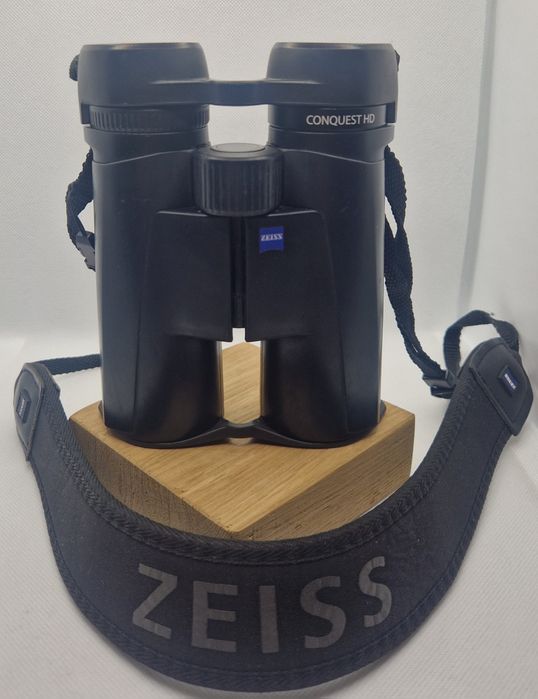Binoclu Swarovski. Zeiss. Leitz. Docter