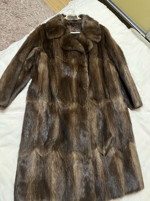 Haina de blana naturala de nurca