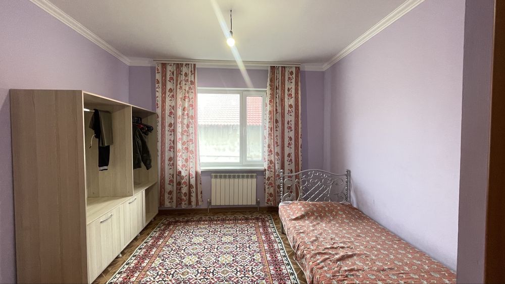 Дом коттедж в долане