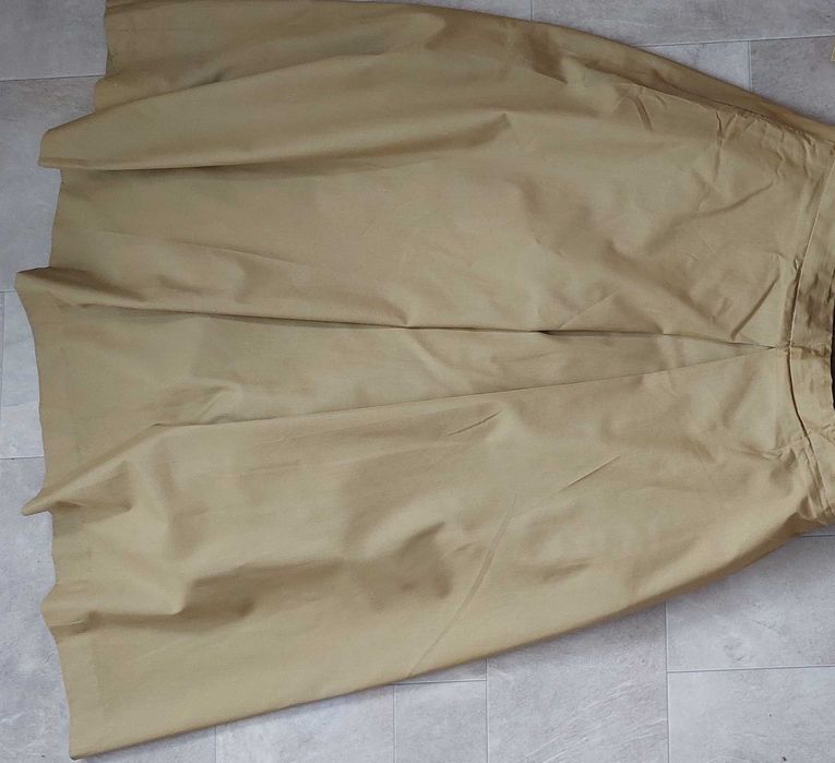 Спортен комплект яке и пола, с топла подплата и невероятен дизайн