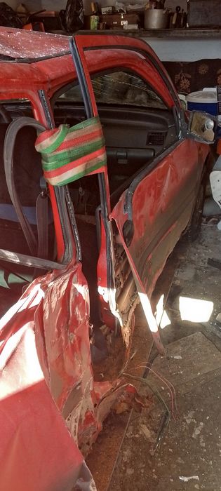 Продам Сузуки марути аварийная