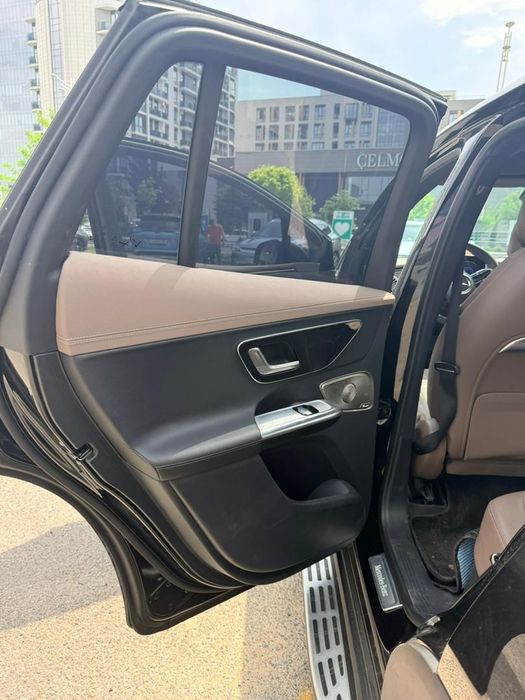 Mercedes EQE500 SUV 4 MATIC