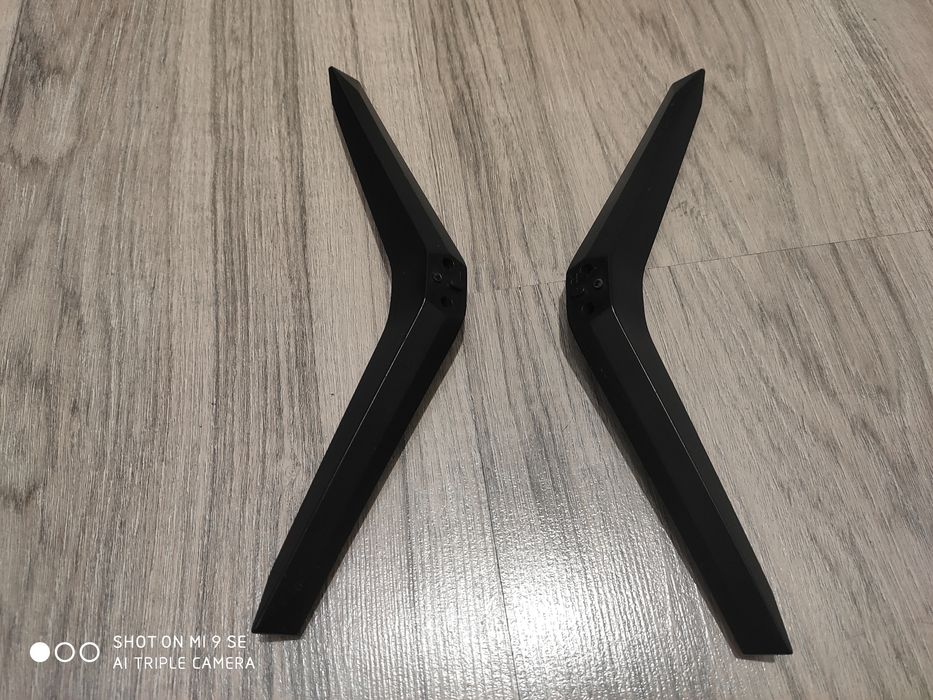 Ножки подставки на разные телевизоры Samsung, LG 55UK6300
