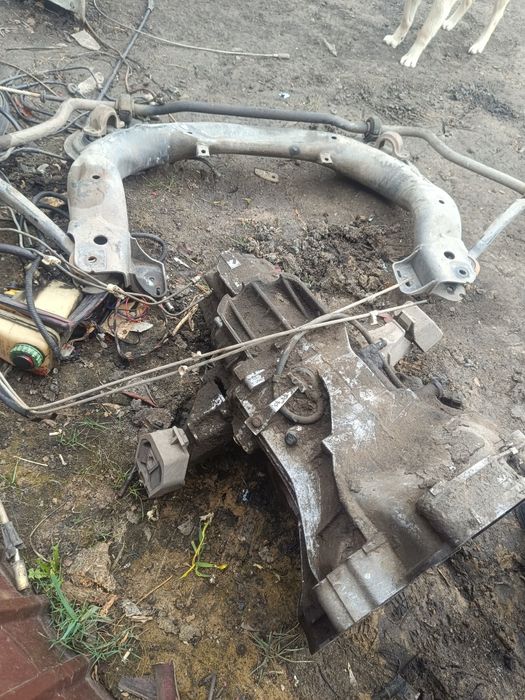 Коробка Ауди 100 2.6