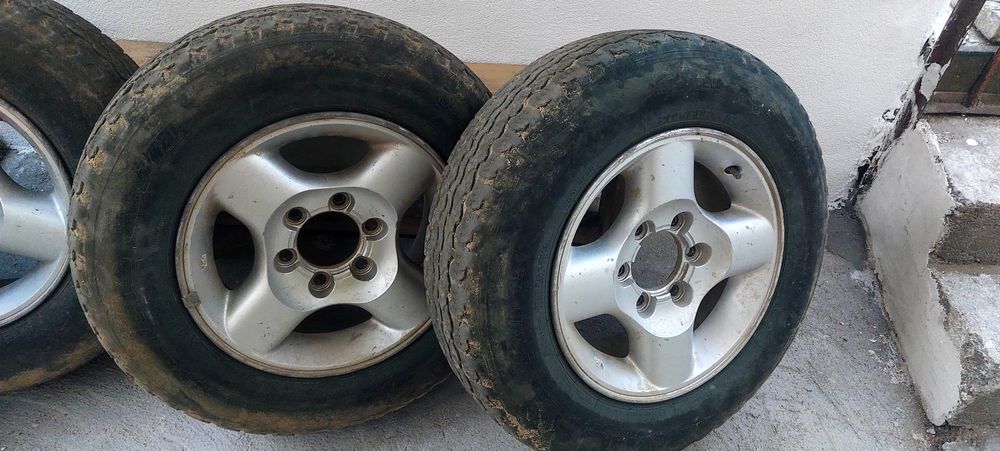 Продавам джанти за нисан терано 16"