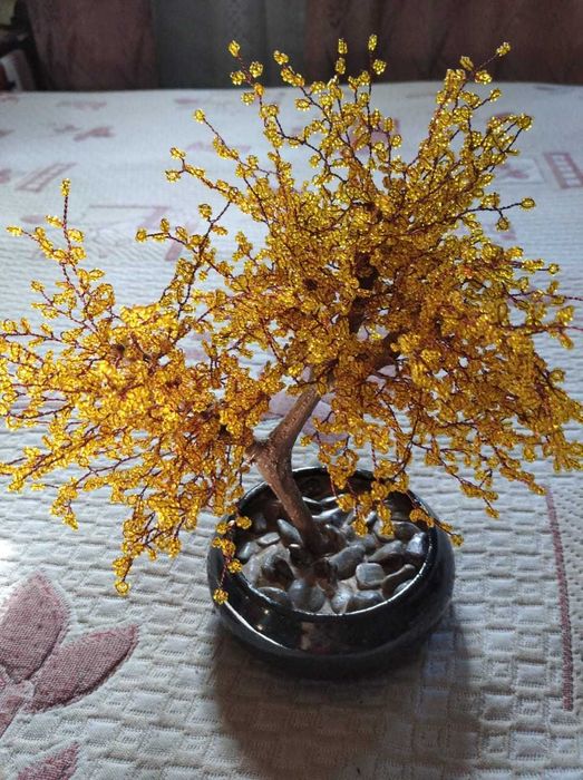 Декоративное бисерное дерево