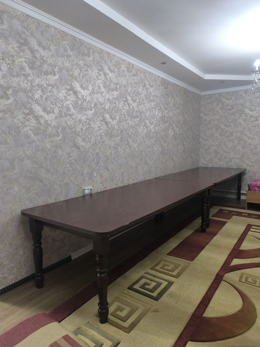 Продам стол в хорошем состояние.