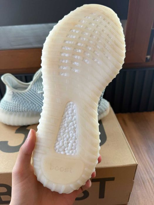 Yeezy Boost 350 V2 Natural 44