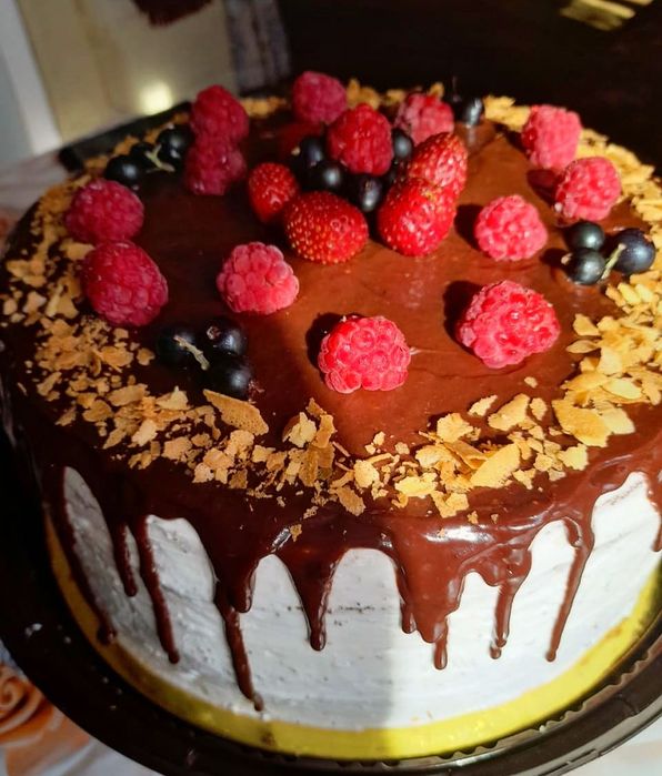 ТОРТЫ Фруктовые!