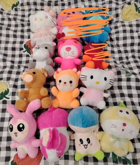 Продам пакет мягких игрушек