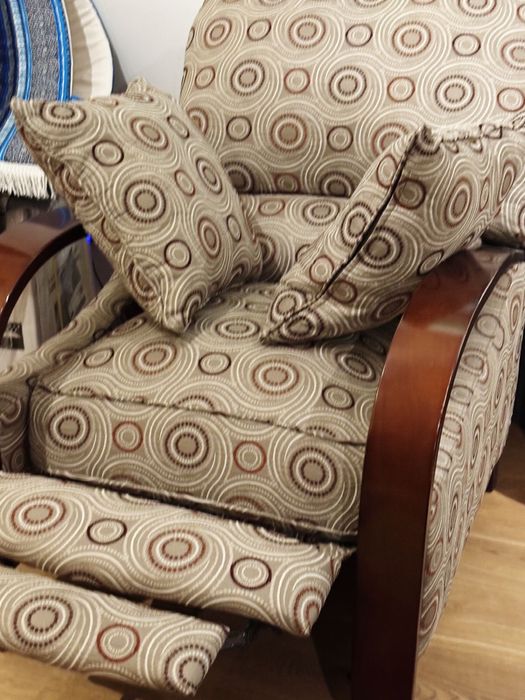 Mobilier living scaun covor