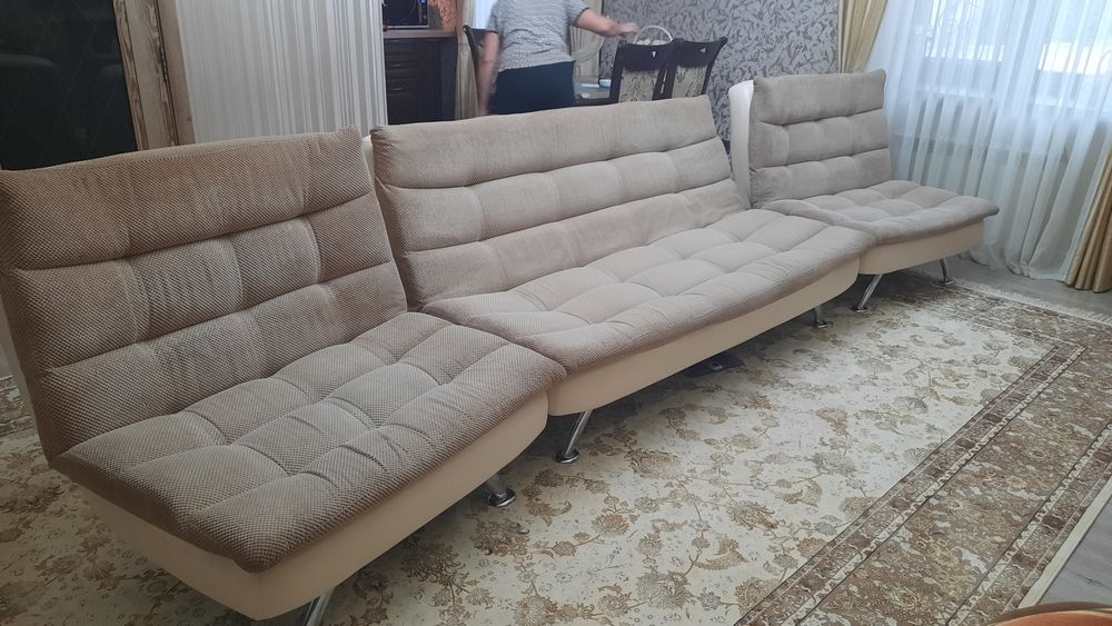 Продам диваны 3 шт