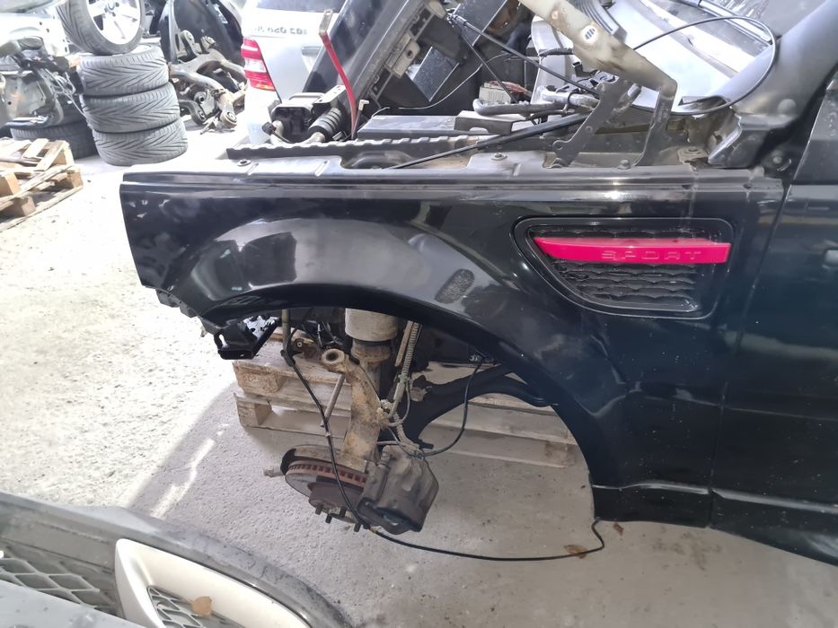 Ляв/десен калник за Range rover sport 2007г