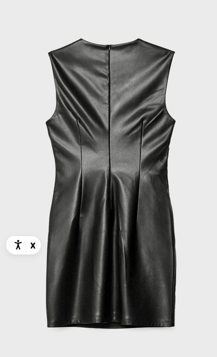 Платье Stradivarius