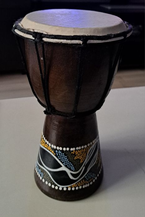 Toba africană Djembe mică