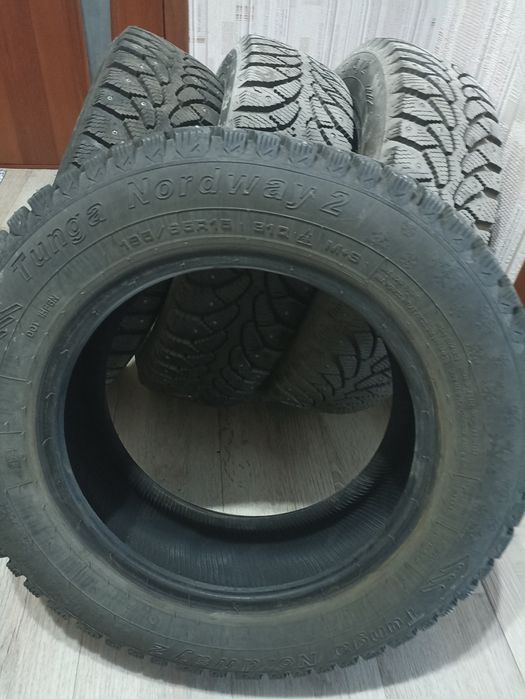 Продам резину  в хорошем состоянии