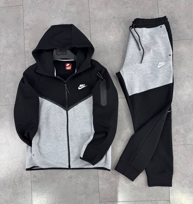 Памучни Комплекти (Nike Tech Fleece)