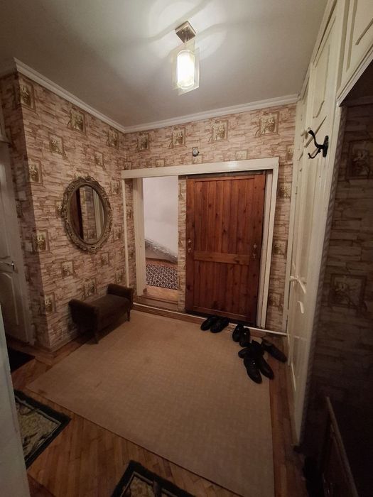 Продается 3 комнатная квартира