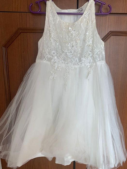 Платье на 4,5 лет