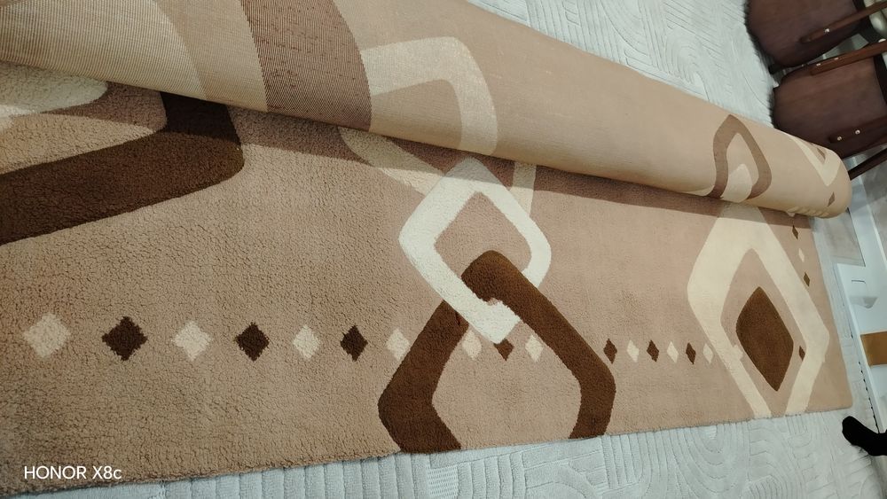 Продам ковёр размер 300*500