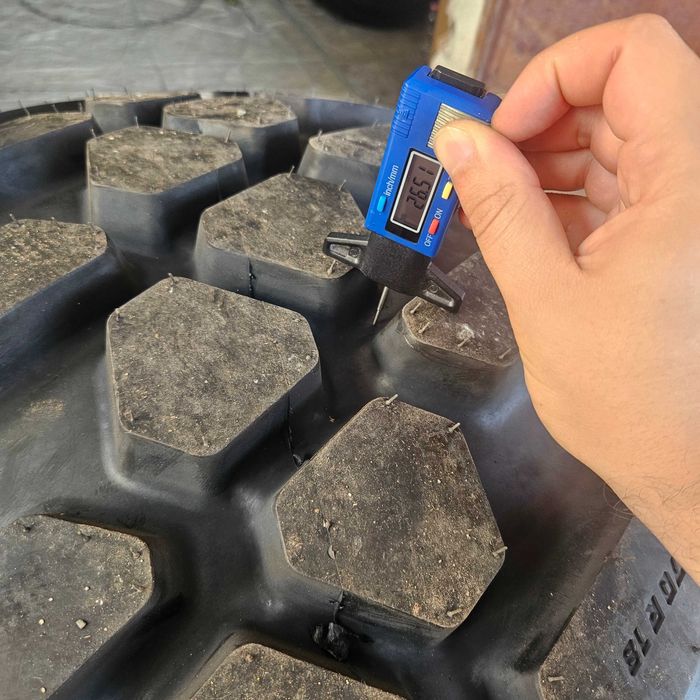 1Нова гума 405/70R18 16.0/70R18 Apollo TerraPro1045 153A2 141B DOT2024