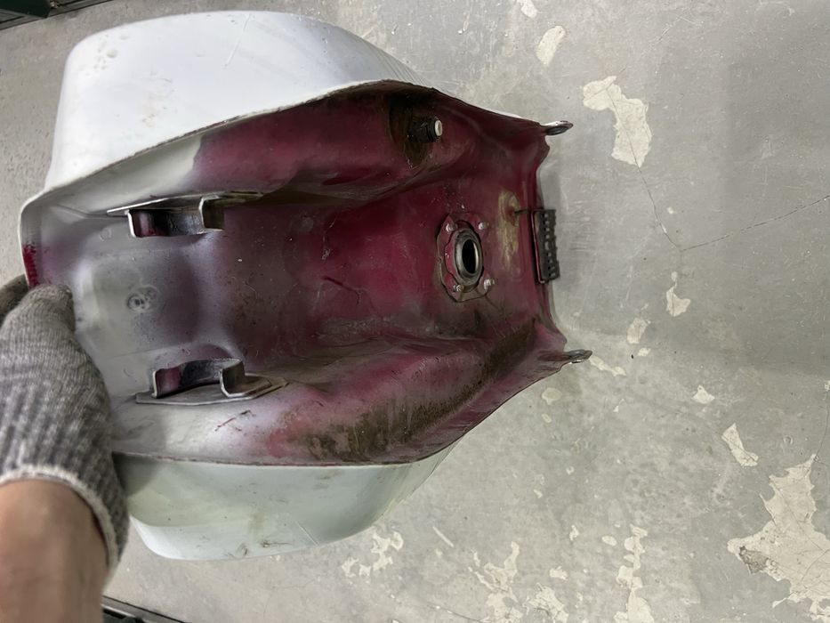 Бензобак мотоцикла