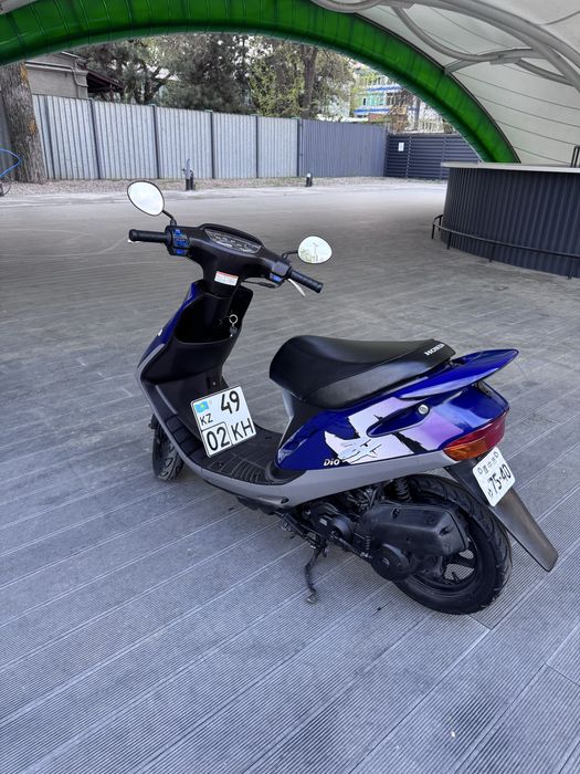 Продам мопед Honda Dio 27