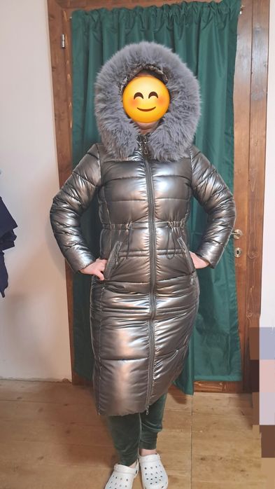 Geacă lungă metalică lucioasă