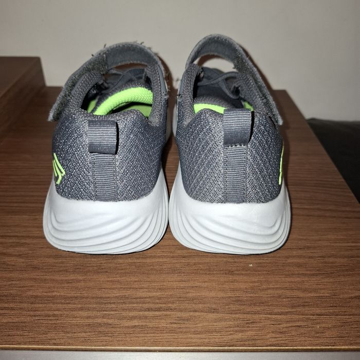 Маратонки Skechers