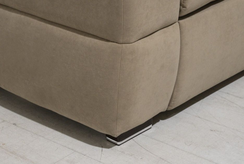 Продам практически новый диван