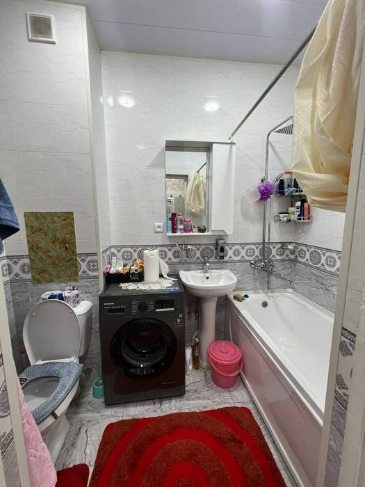 Yashnabodda 2 xonali kvartira sotiladi