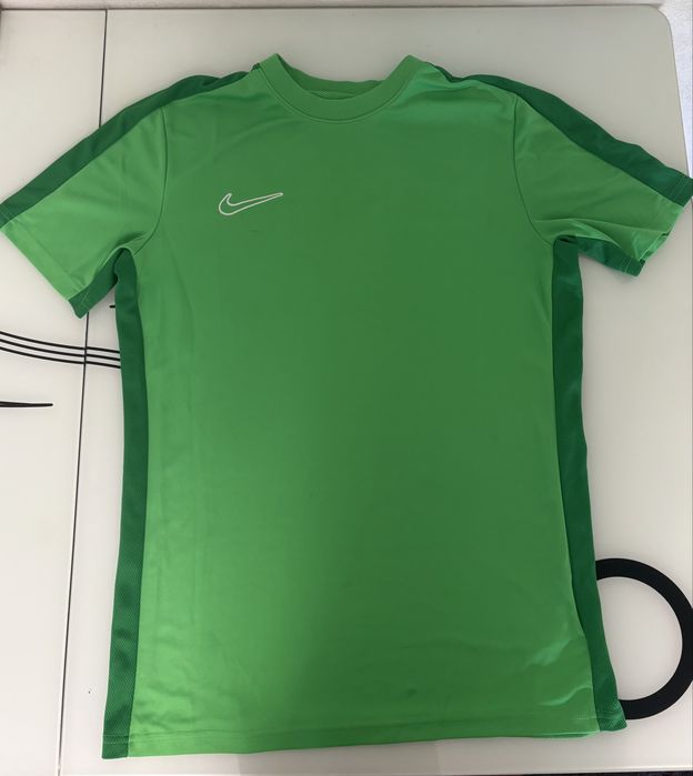Tricou nike marimea M