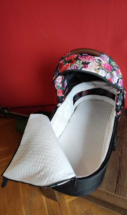 Комбинирана бебешка количка с Бонус люлка