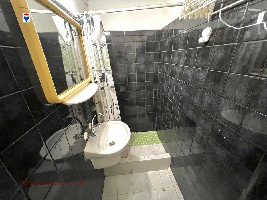 Продава се Четиристаен апартамент в Русе, Дружба 3 - 98 кв.м за 1173 €/кв.м - Снимка #7