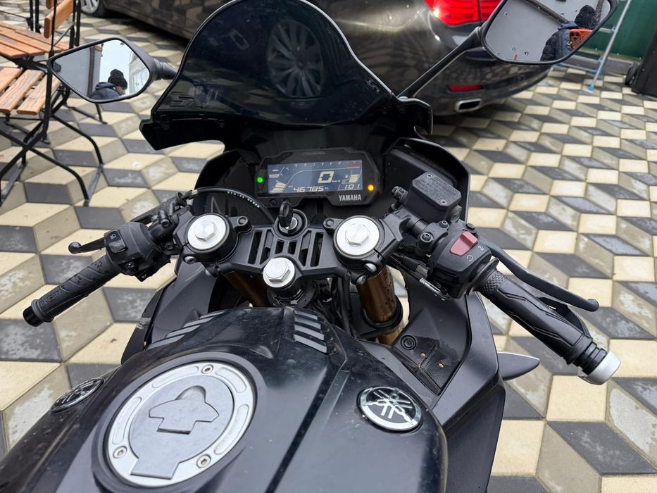 Vând motor Yamaha YZF 125