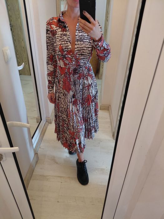 Дамски рокли С/М