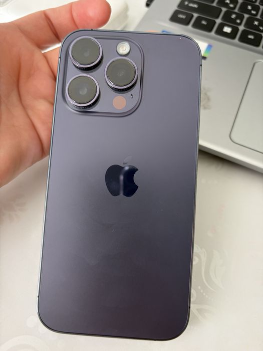 Телефон Iphone 14 Pro