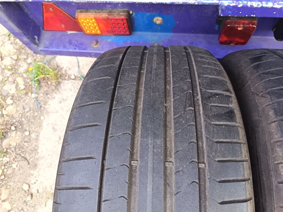 Anvelope vara 255 40 18 pirreli 2023 5.4mm