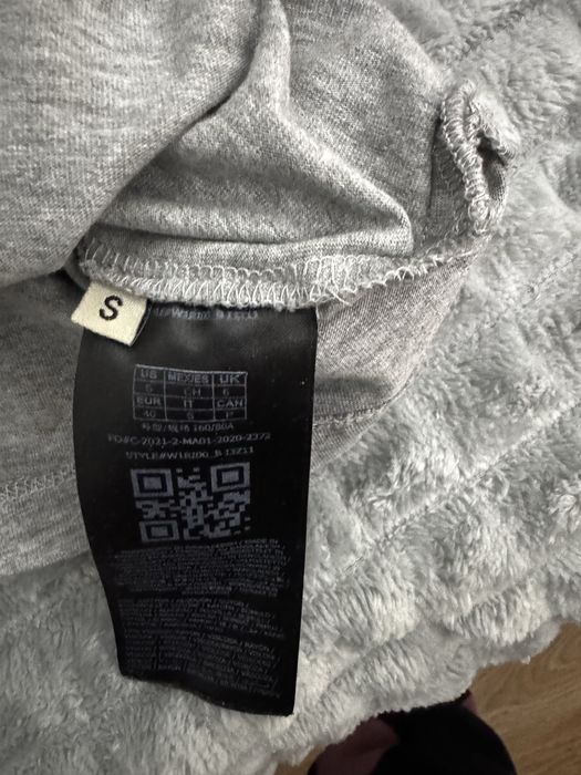 Оригинална тениска Guess