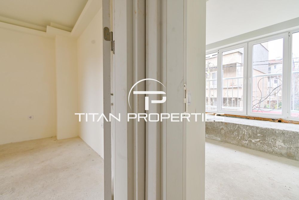 Продава се Четиристаен апартамент в София, Банишора - 143 кв.м за 1306 €/кв.м - Снимка #6