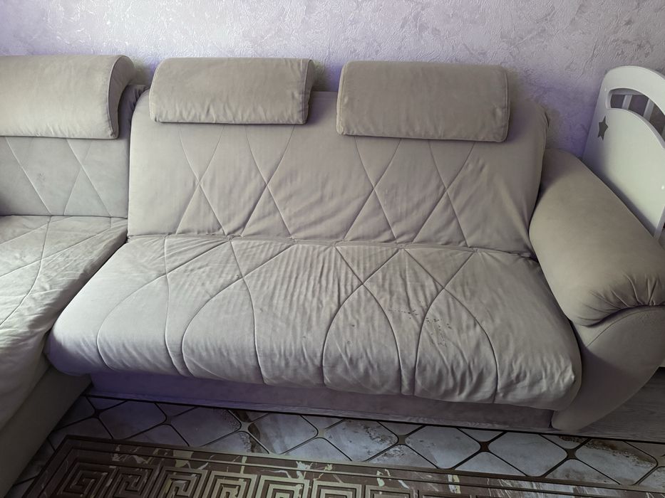 Срочно продам диван!