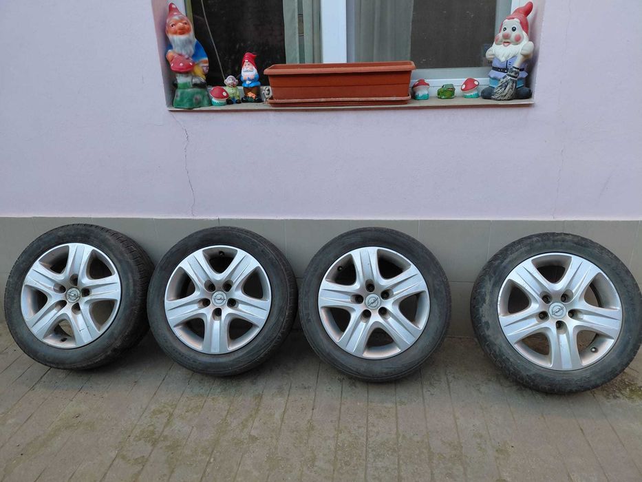 Jante+anvelope vară  205 55 R16 OPEL