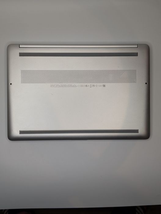 Laptop HP 15s, Intel Core i7-1195G7, 16GB RAM, 256GB SSD, Microsoft Office Activat, Windows licențiat, Ecran 15.6"