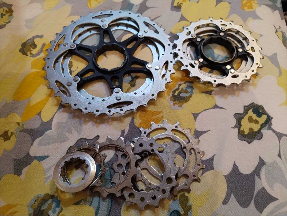 Продам кассету Shimano XT