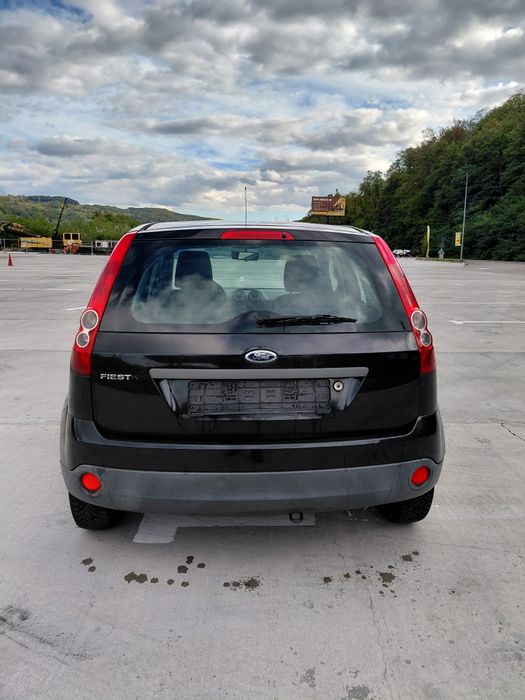 Ford fiesta 1,4 benzina an 2007 euro 4